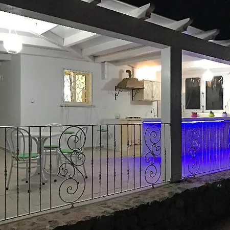 Sleeps 6 Pool Air Con Wifi Prázdninový dům *
