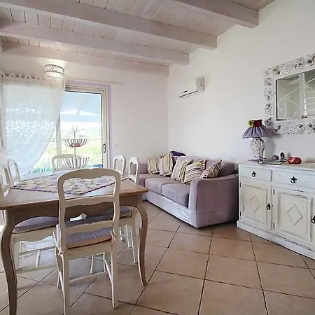 Sleeps 6 Pool Air Con Wifi Badesi