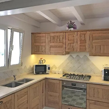 Sleeps 6 Pool Air Con Wifi Prázdninový dům Badesi