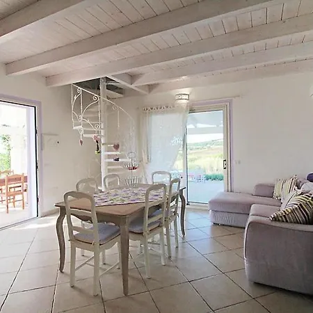 Sleeps 6 Pool Air Con Wifi * Badesi