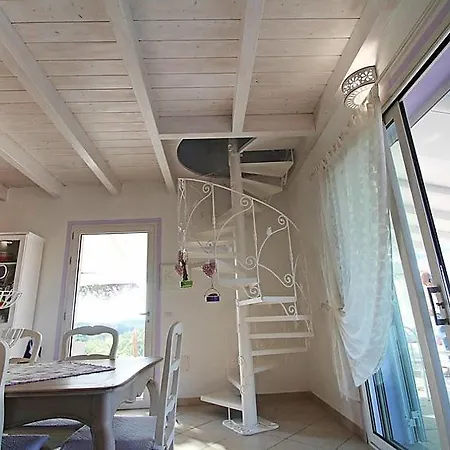 Sleeps 6 Pool Air Con Wifi Ferienhaus *